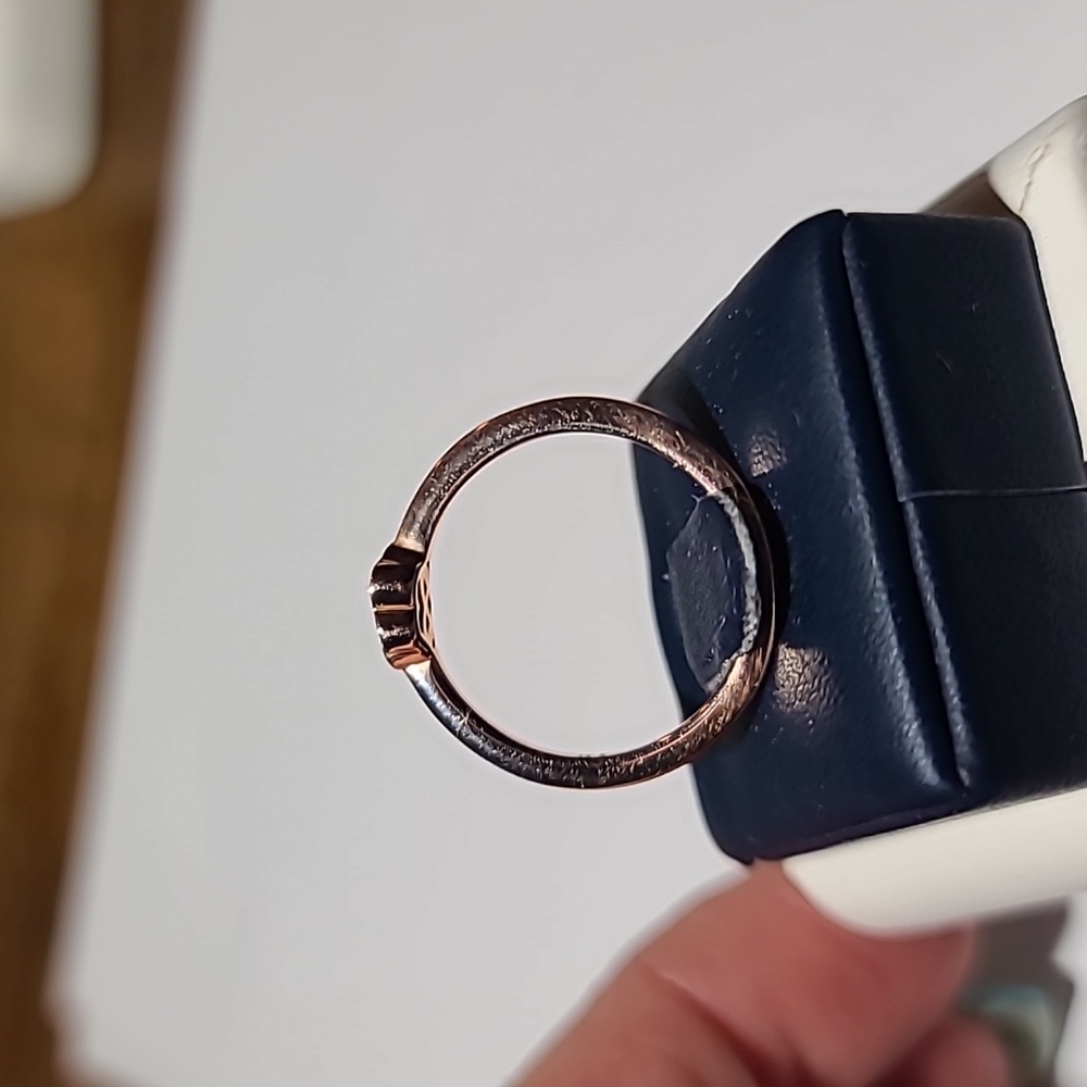 14KT rose gold ring - Picture 6 of 9